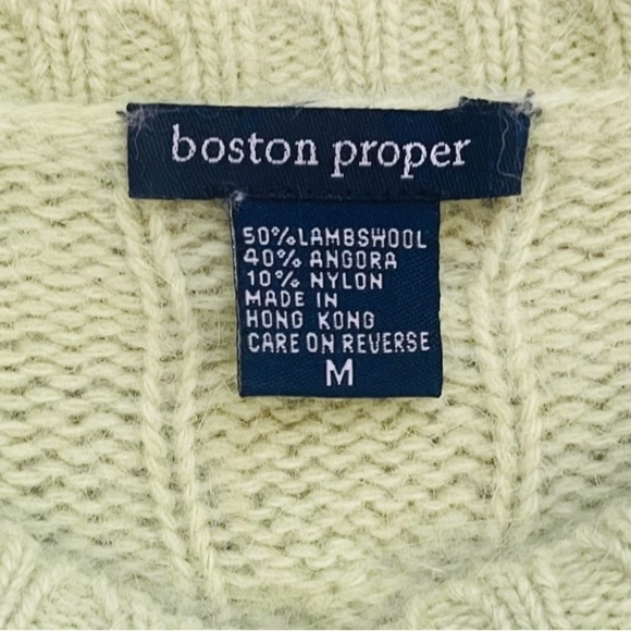 Boston Proper winter casual
lamb’s wool blend sweater M lime green long sleeve - Picture 5 of 10